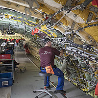Foto eines Arbeiters bei Airbus