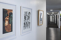 Das Foto zeigt drei Werke der Künstlerin Judith Lena Bartels in der Arbeitnehmerkammer